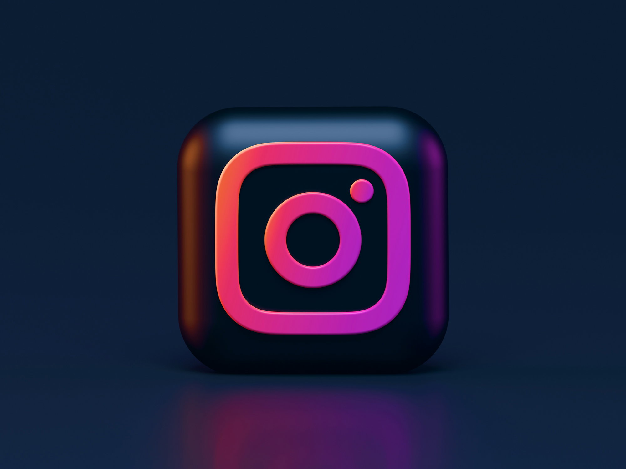 blue-and-red-square-logo.jpg blue and red square logo